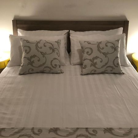 Apartamento Relais 7.20 Gallarate Exterior foto